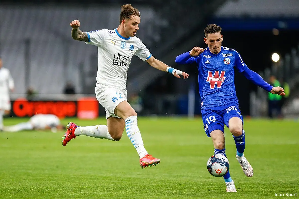 om un agent s affiche a marseille un transfert de plus icon d1r9516 318413