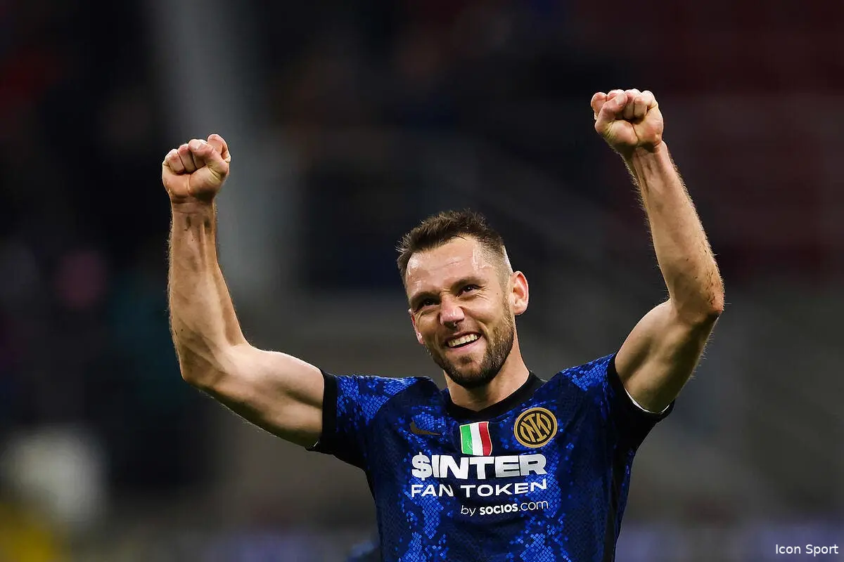 om un international neerlandais a 0 euro longoria est bouillant icon spi 060 jm inter milan ci 355079
