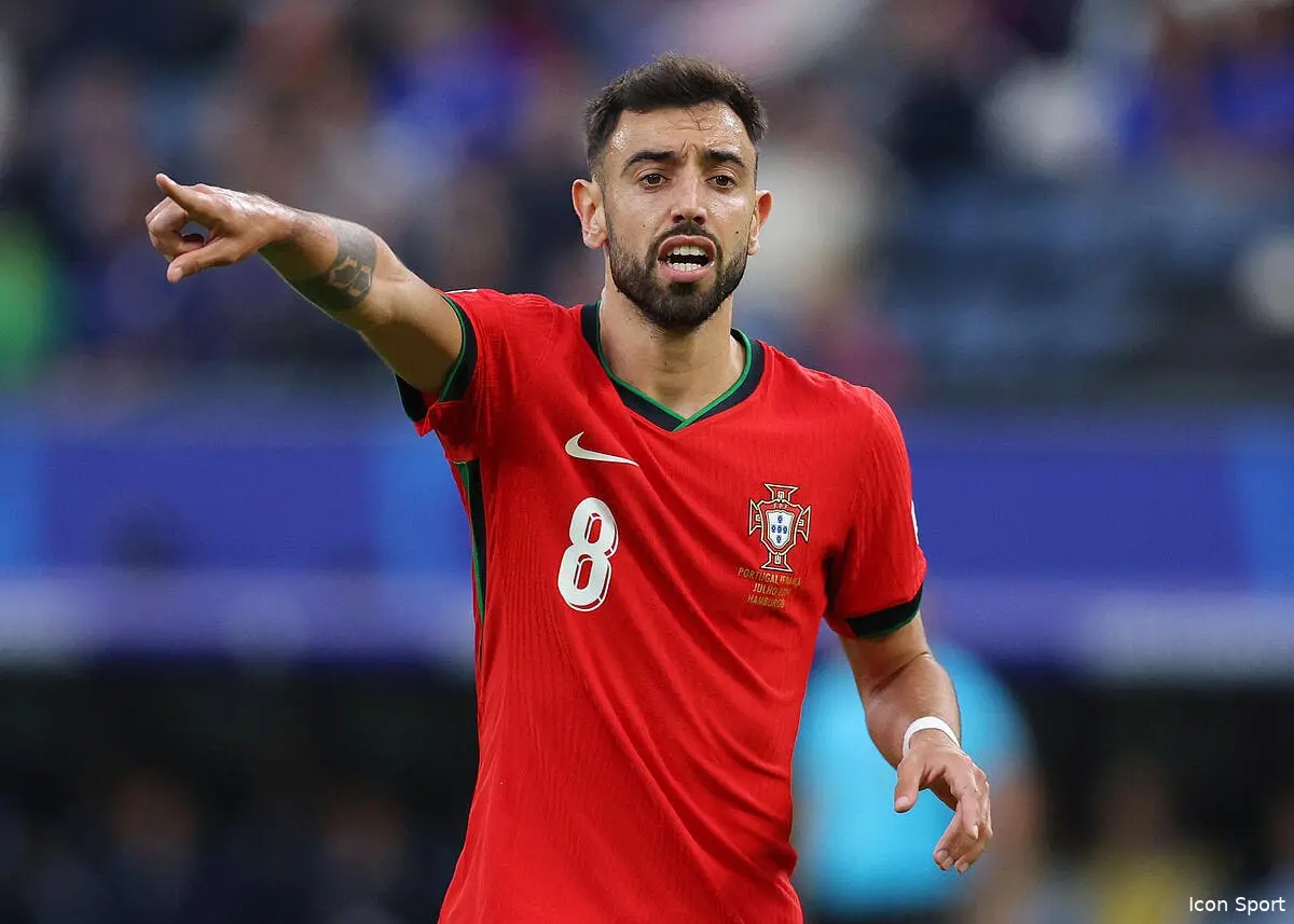 Une clause secrète rapproche Bruno Fernandes du PSG
