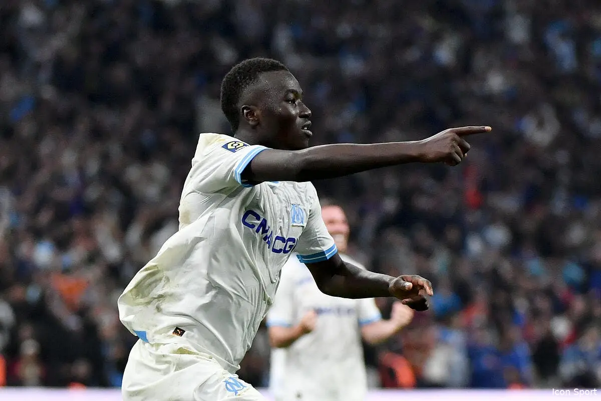 Pape Gueye fait du chantage à l'OM pour rester