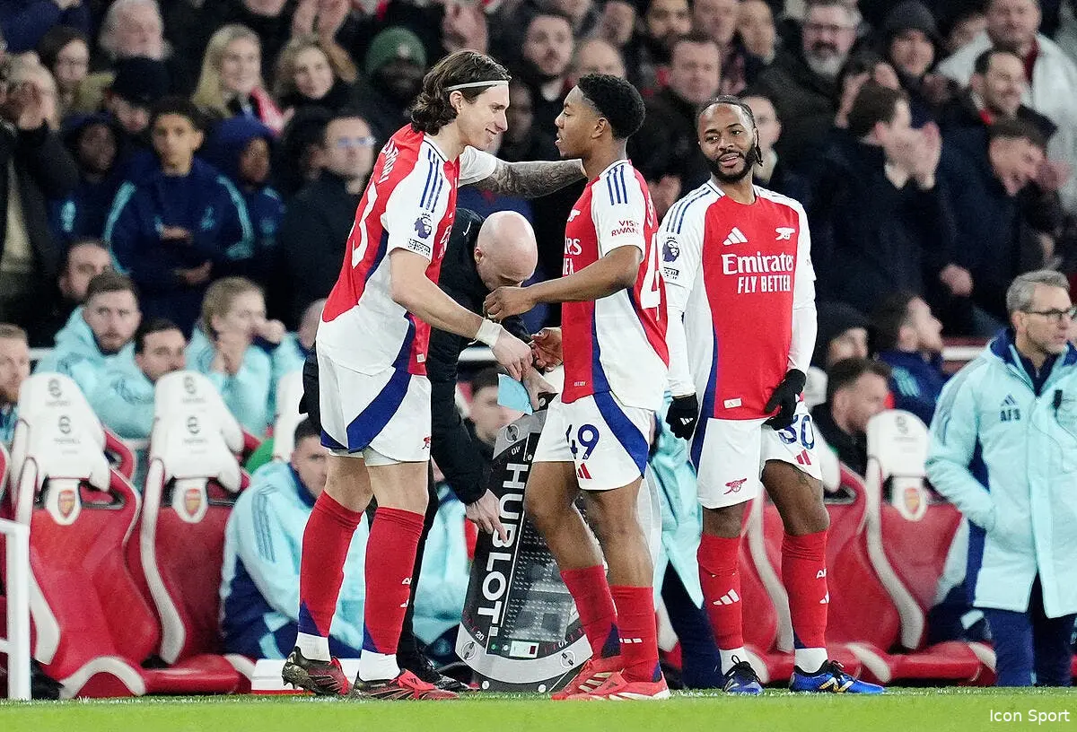 PL : Arsenal humilie City