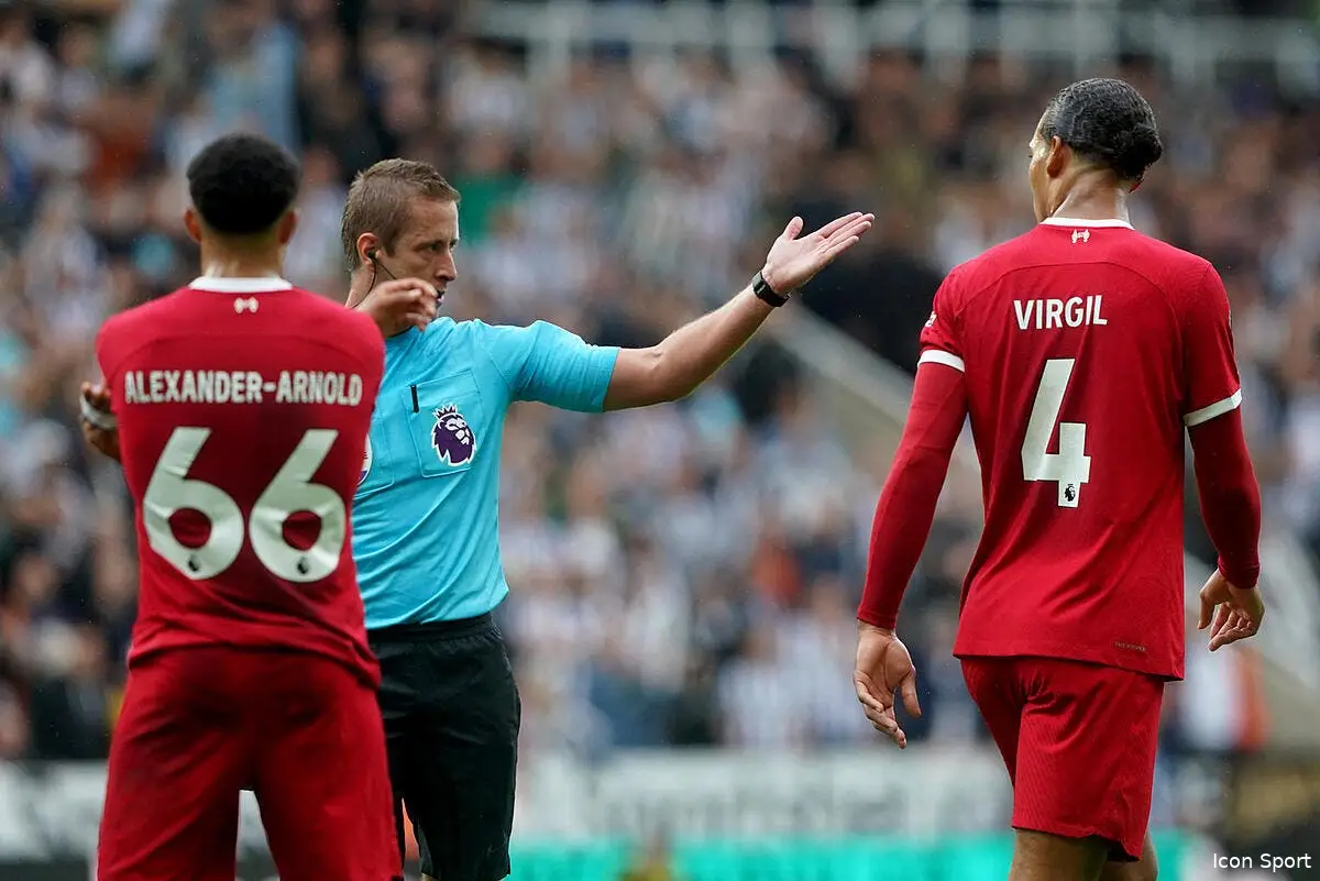 pl liverpool remonte newcastle a 10 contre 11 icon 73478526 364694