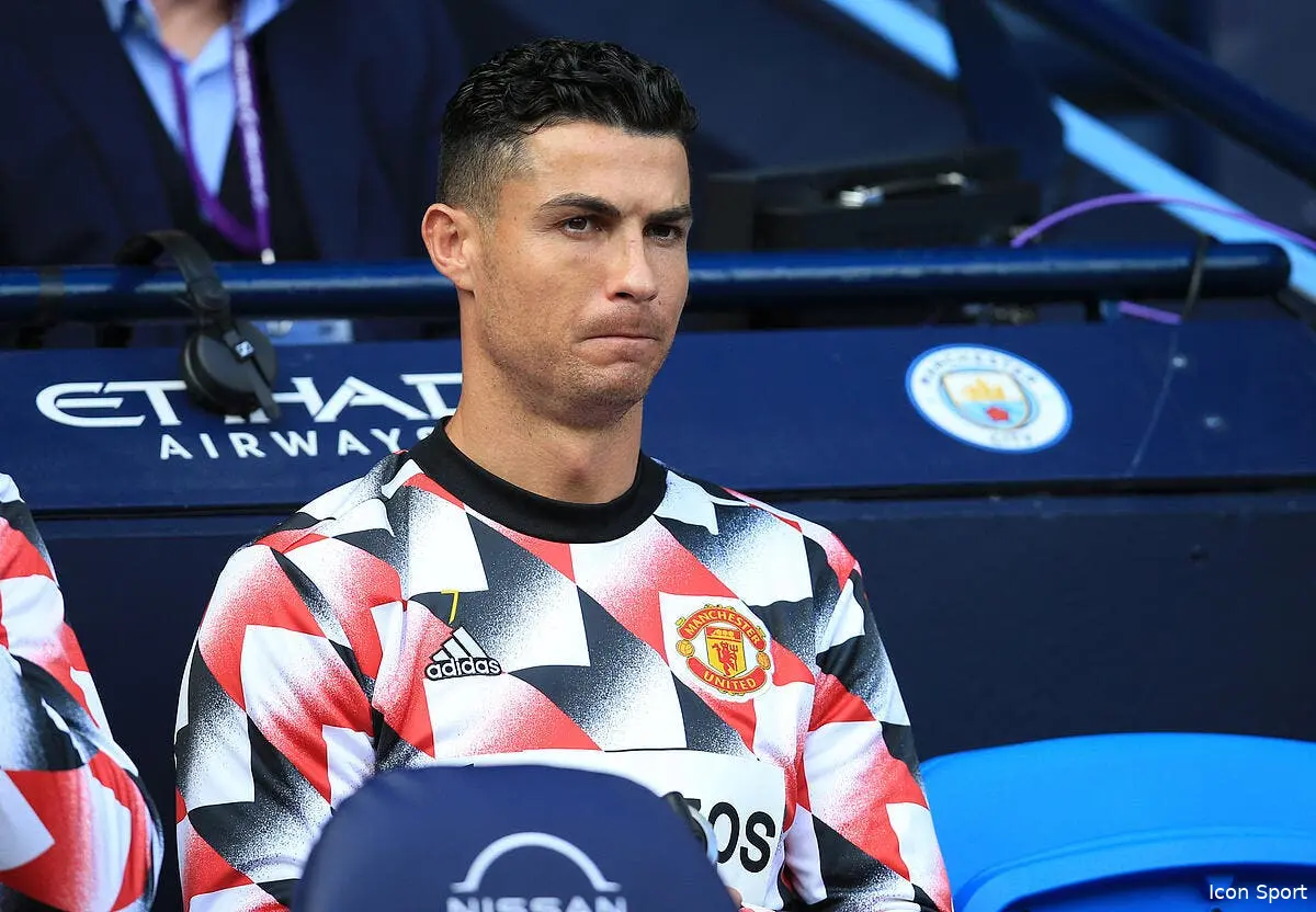 pl ten hag craque cristiano ronaldo doit deguerpir icon ap 12432402 351811