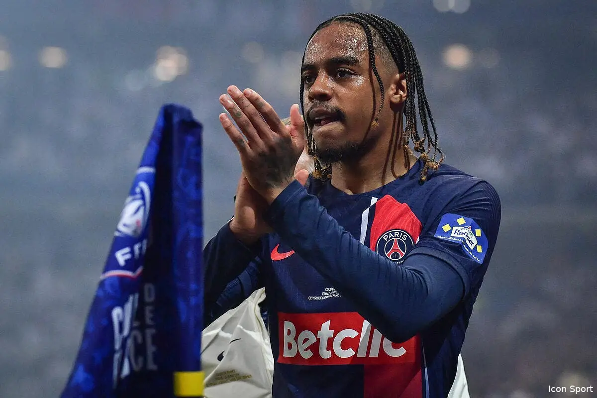 Barcola, son comportement étonne au PSG