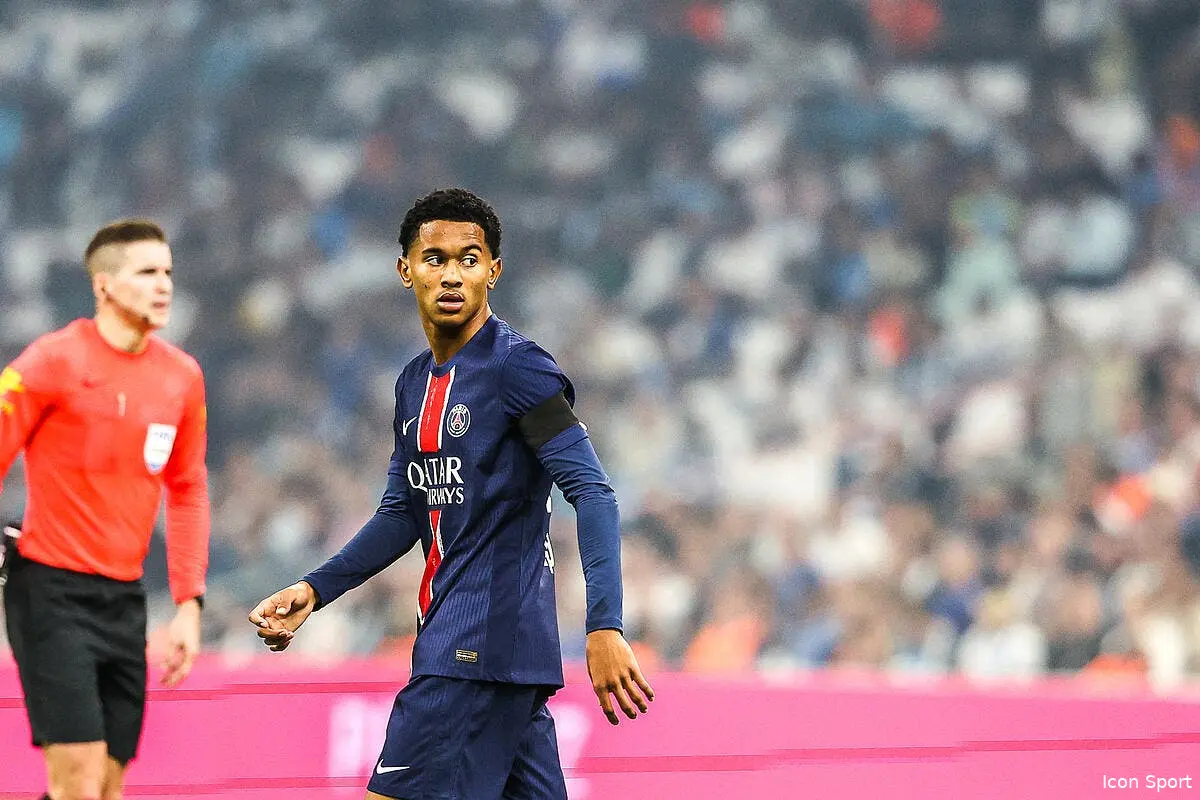 Le PSG veut chiper le frère de Mayulu à l’OL