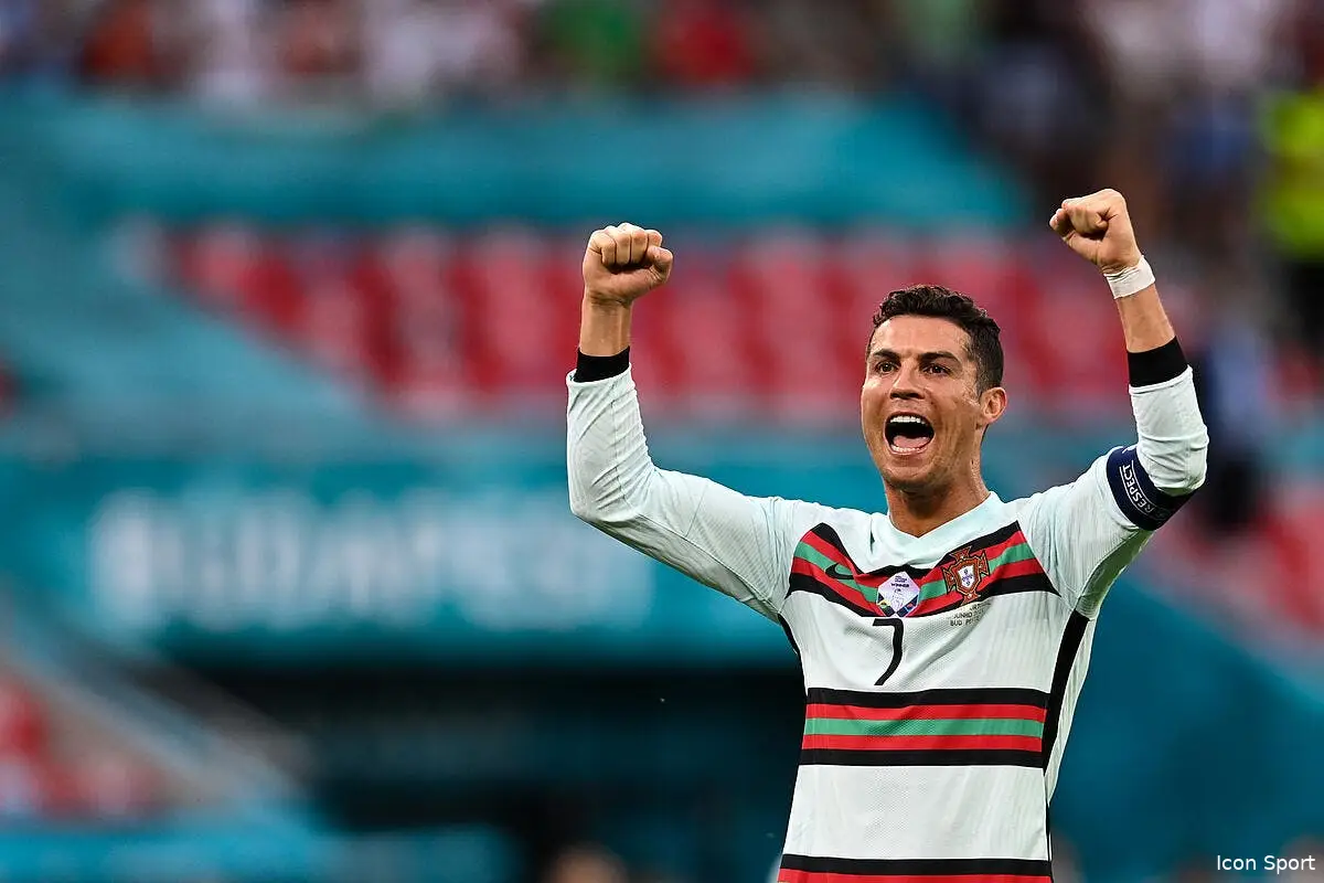 psg cristiano ronaldo a paris un echange surprise icon 210615 99 07562 dpai 316879