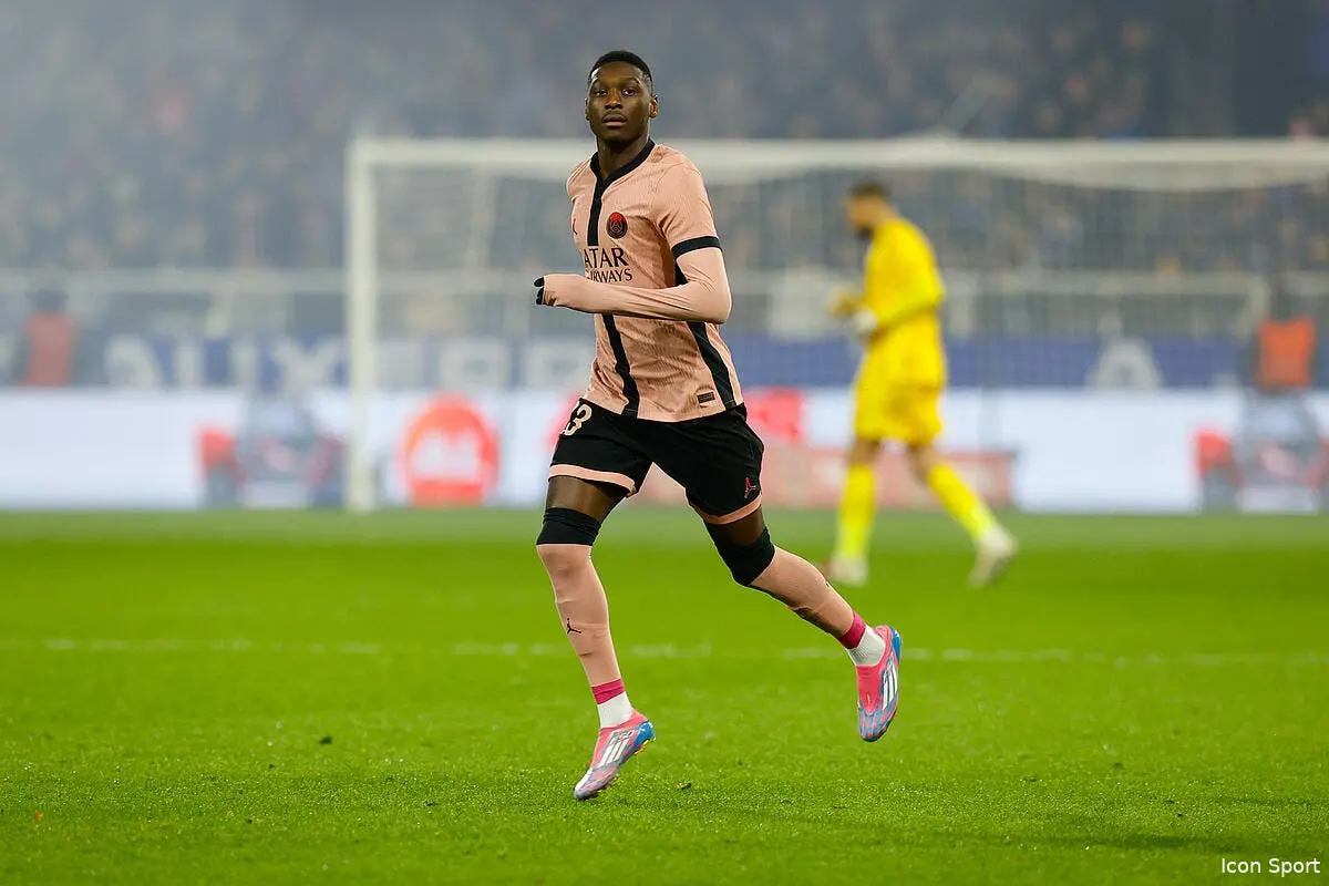 PSG : Un club surprise fonce sur Kolo Muani