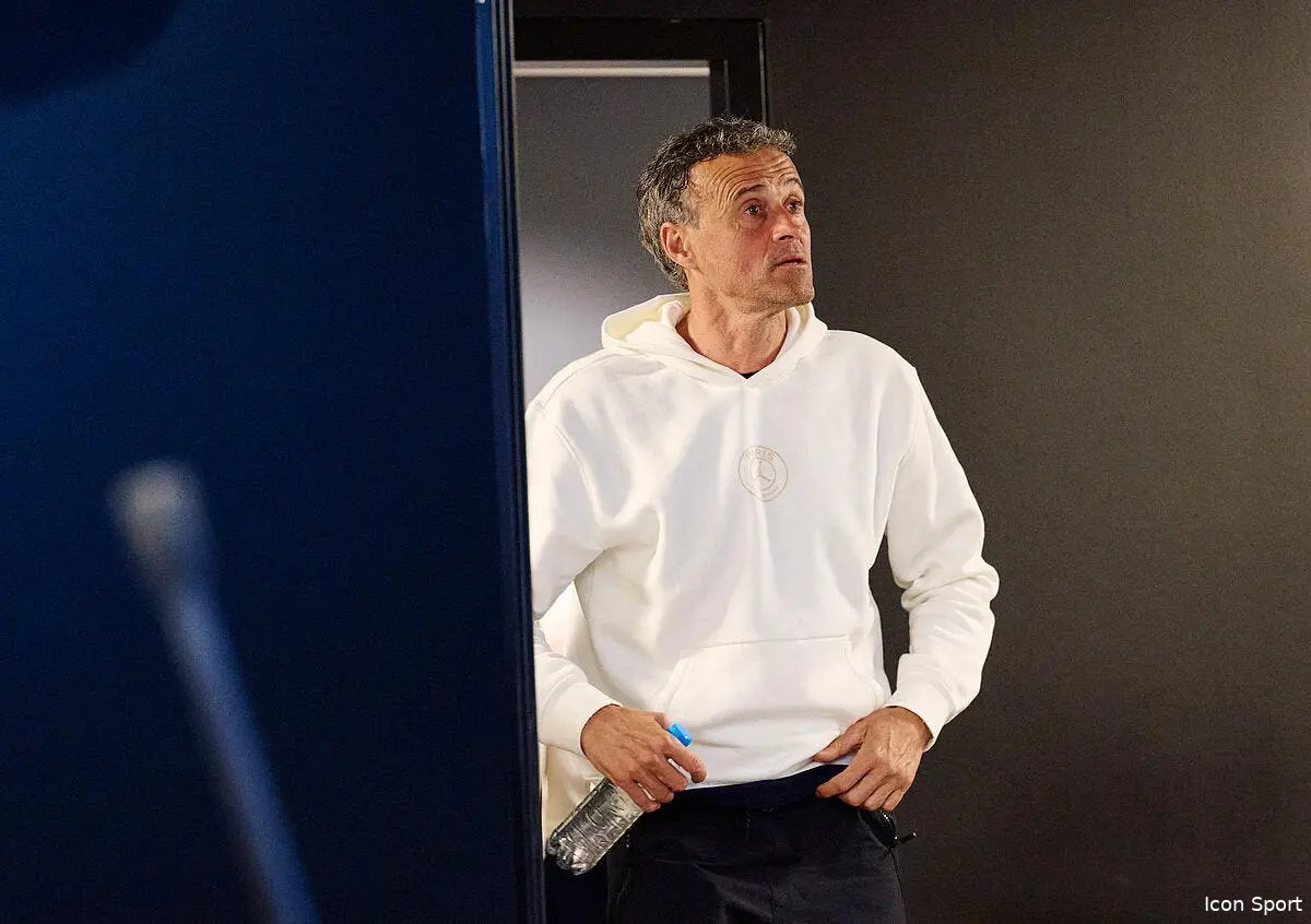 PSG : Kylian Mbappé s'en va, Luis Enrique va en profiter
