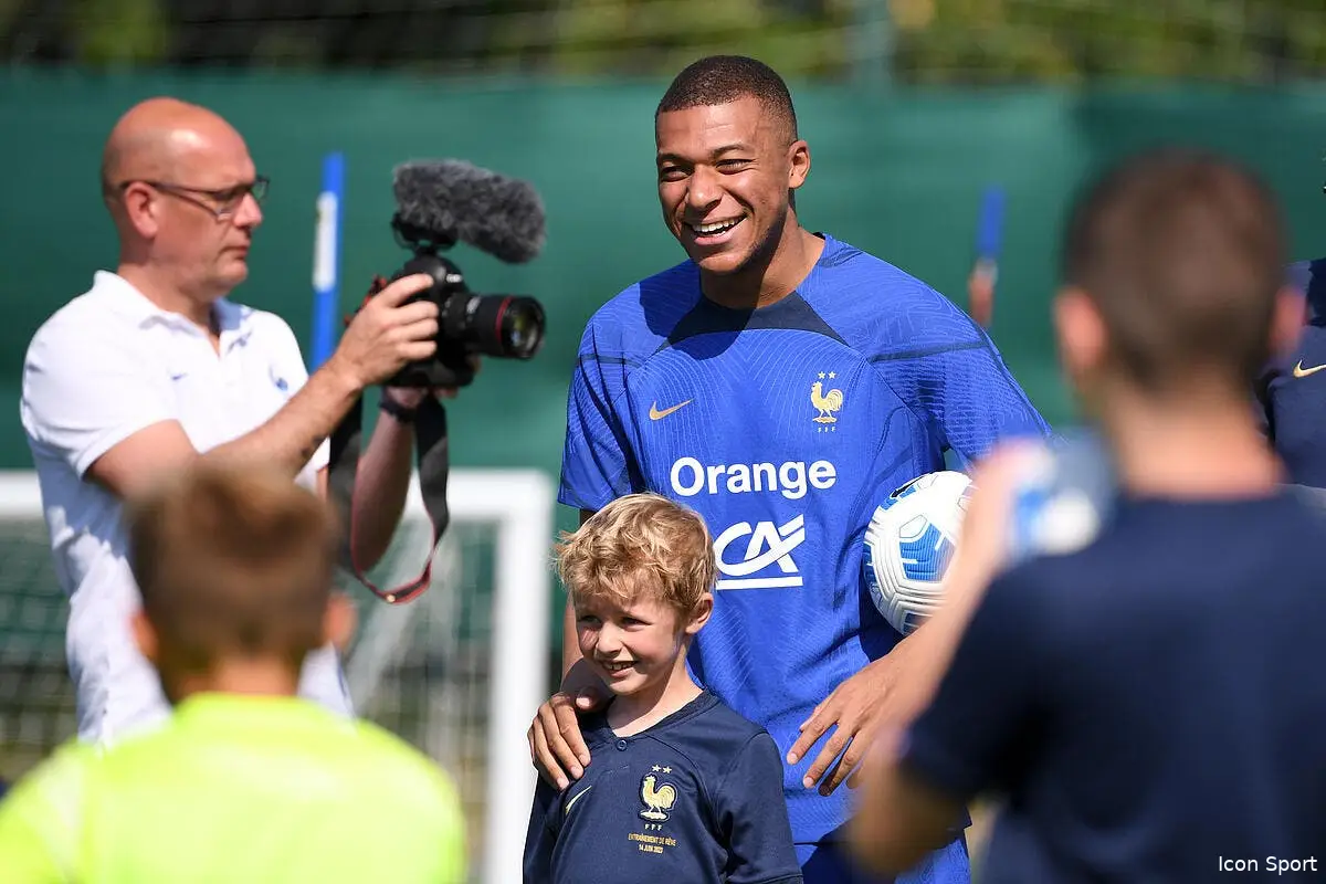 psg kylian mbappe signature au real madrid le 1er janvier icon ab1 2286 361702