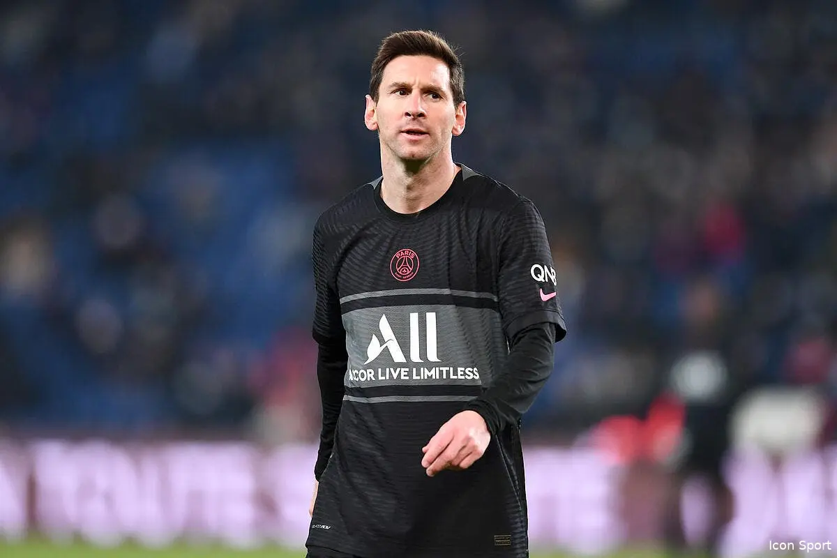 psg lionel messi debarque a barcelone c est le gros buzz icon 024124 0344 333223
