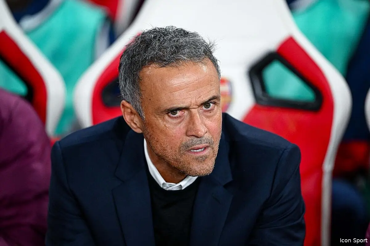 PSG : Lizarazu dézingue Luis Enrique