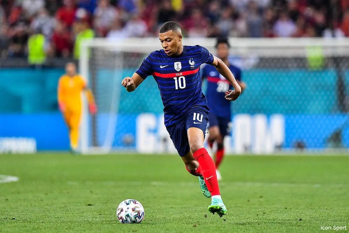 psg mbappe au placard paris doit sortir les muscles icon bap 280621 93 149 318077