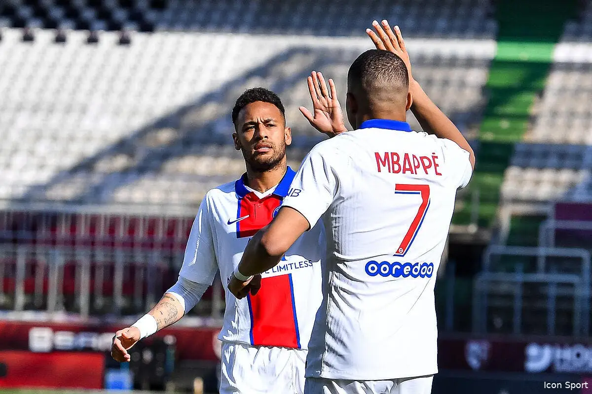 psg mbappe et neymar ennemis une fake news delirante icon bap 240421 93 119 2 312665