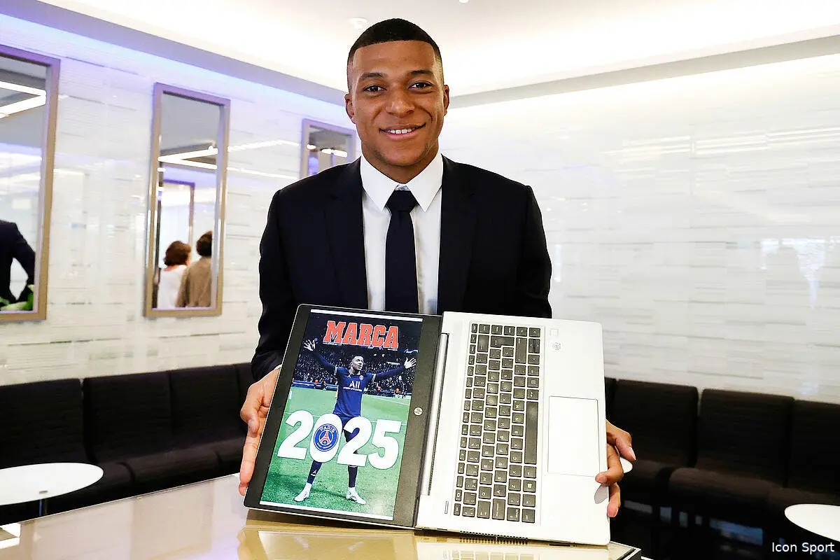 psg mbappe restera et ne prolongera pas la bombe de riolo icon ecommercefotos ecommerce2 123864911 1 362659