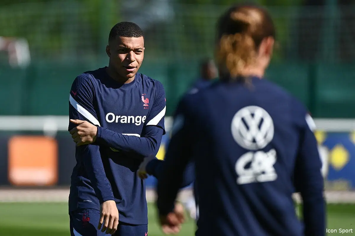 psg qui a ose taper sur l incritiquable mbappe icon dib 280521 10 153 315625