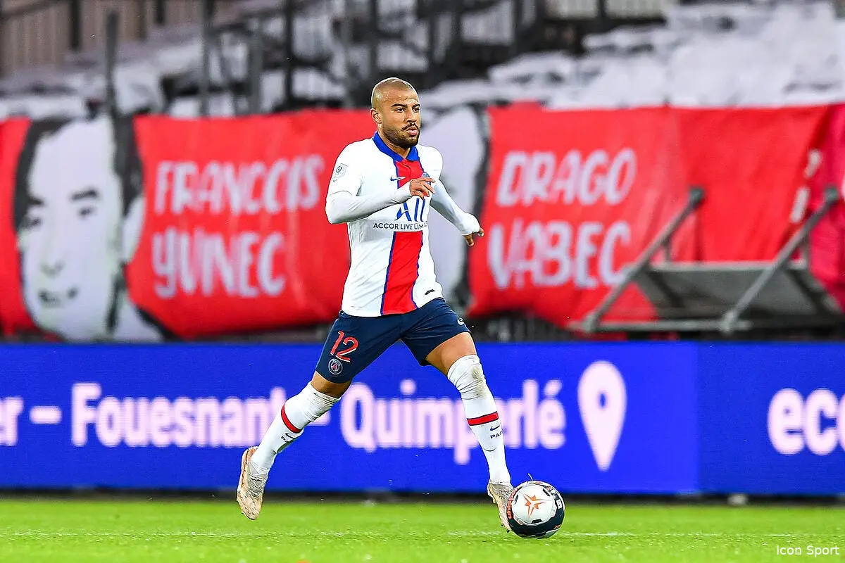 psg rafinha bluffe tout le monde icon bap 230521 93 230 317501