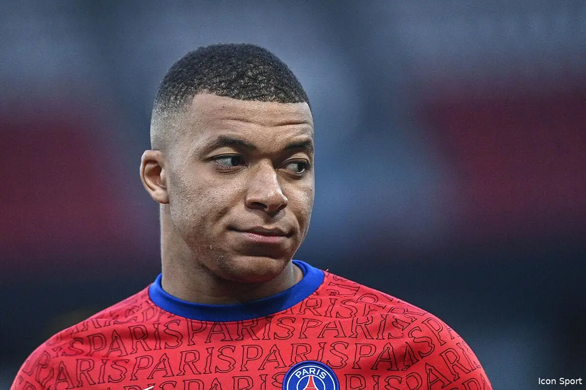 psg tarrago detruit pochettino sur le cas mbappe icon dib 280421 11 107 1 313285