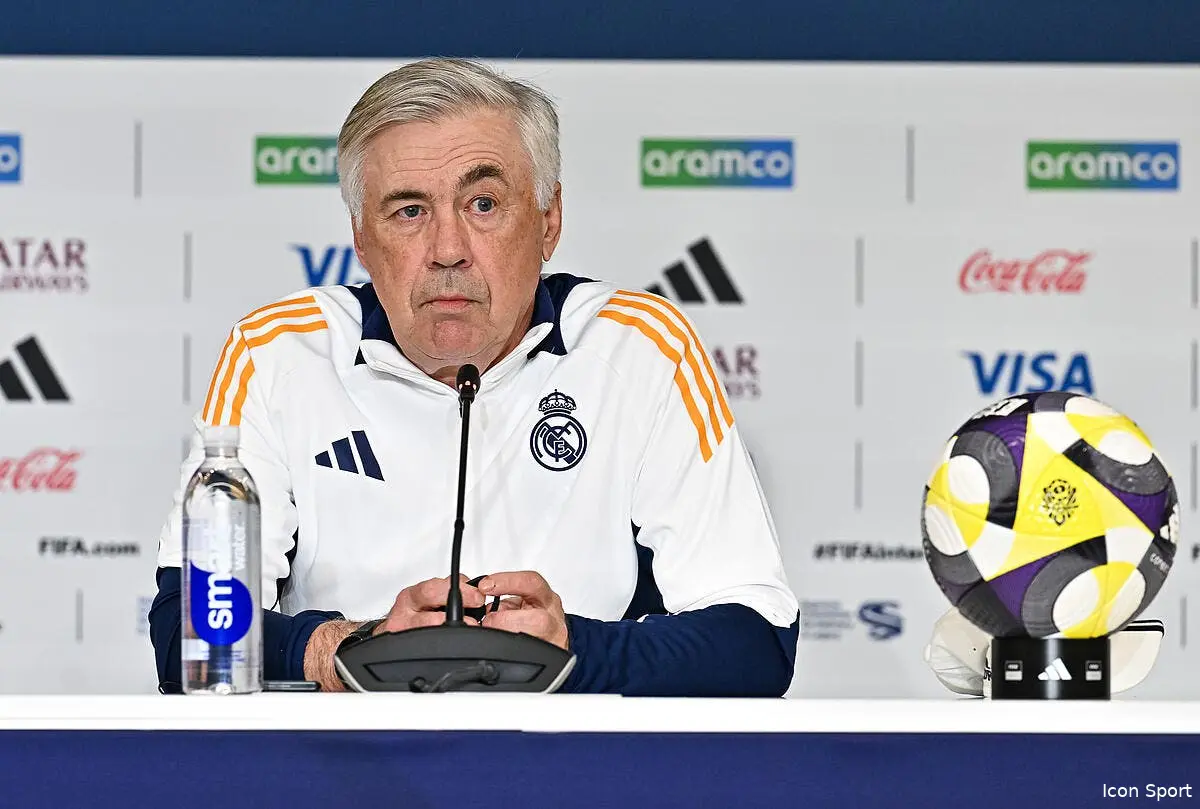 Mercato Real Madrid : Carlo Ancelotti est fou de rage