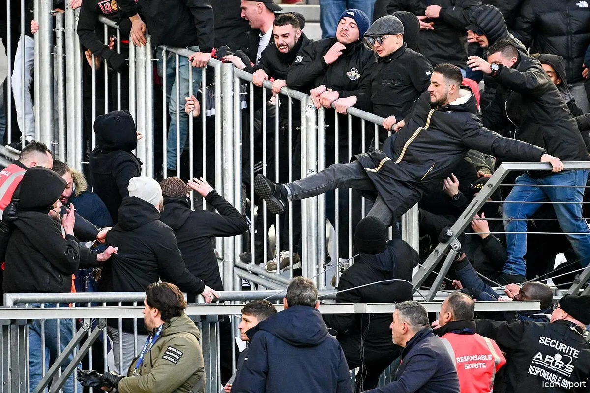 saluts nazis supporters stephanois comment bordeaux nice a derape icon dib 200124 10 35 370841