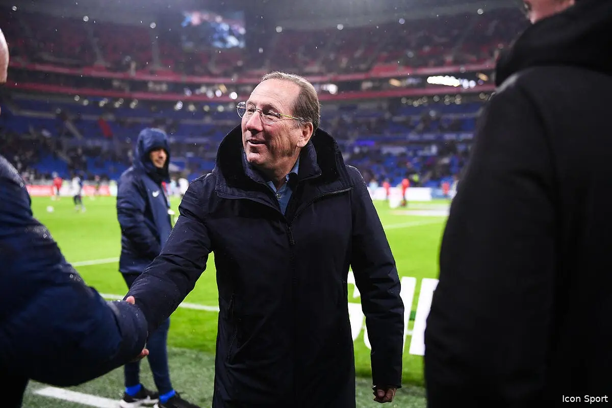 Savarino à l'OL, Textor dément et s'attaque à Sky Germany