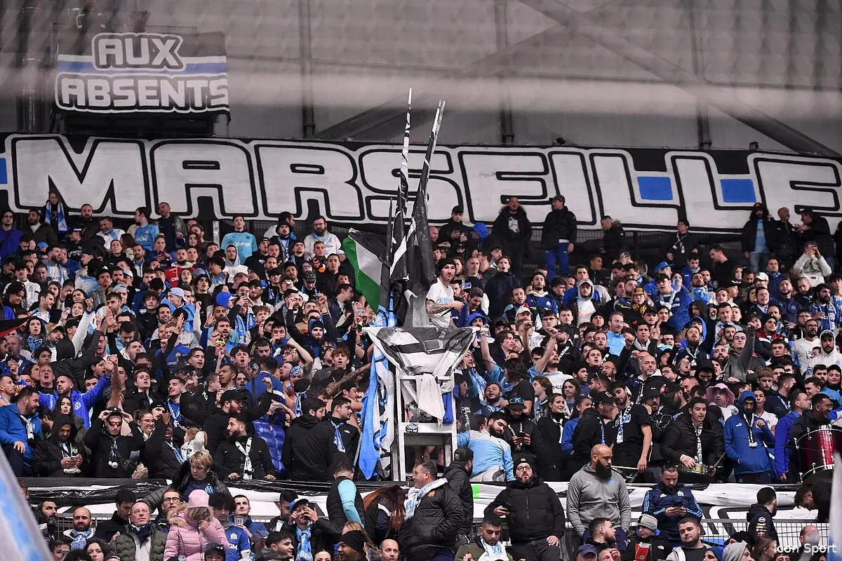 tous bidons les supporters de l om en veulent a longoria et mccourt icon ab1 9477 371145