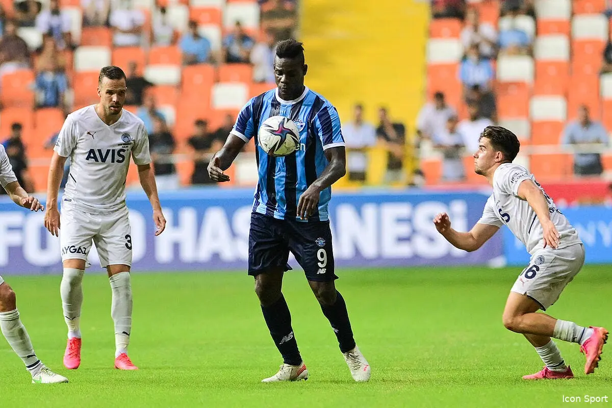 un 31 decembre de feu chez balotelli icon seskim hc adanademirspor v fenerbahce 150821 49 331363
