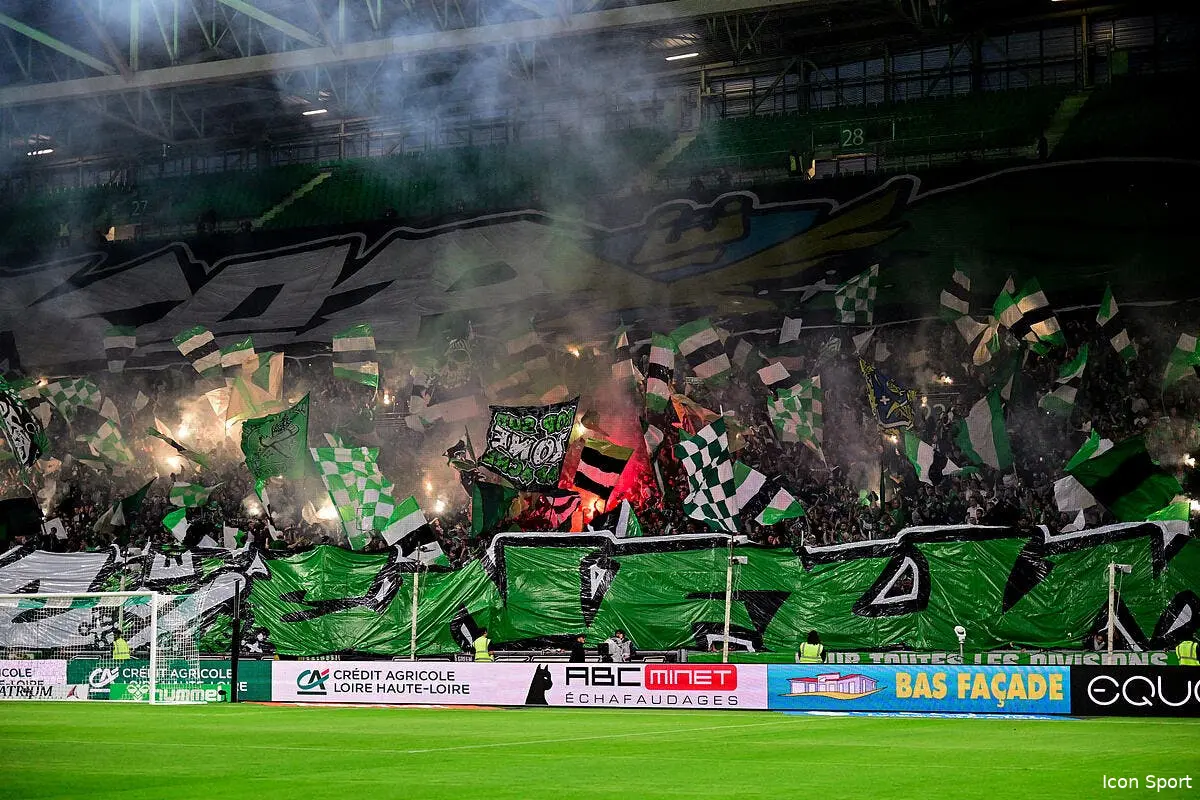 Un grand danger guette l'ASSE au mercato, Claude Puel a peur
