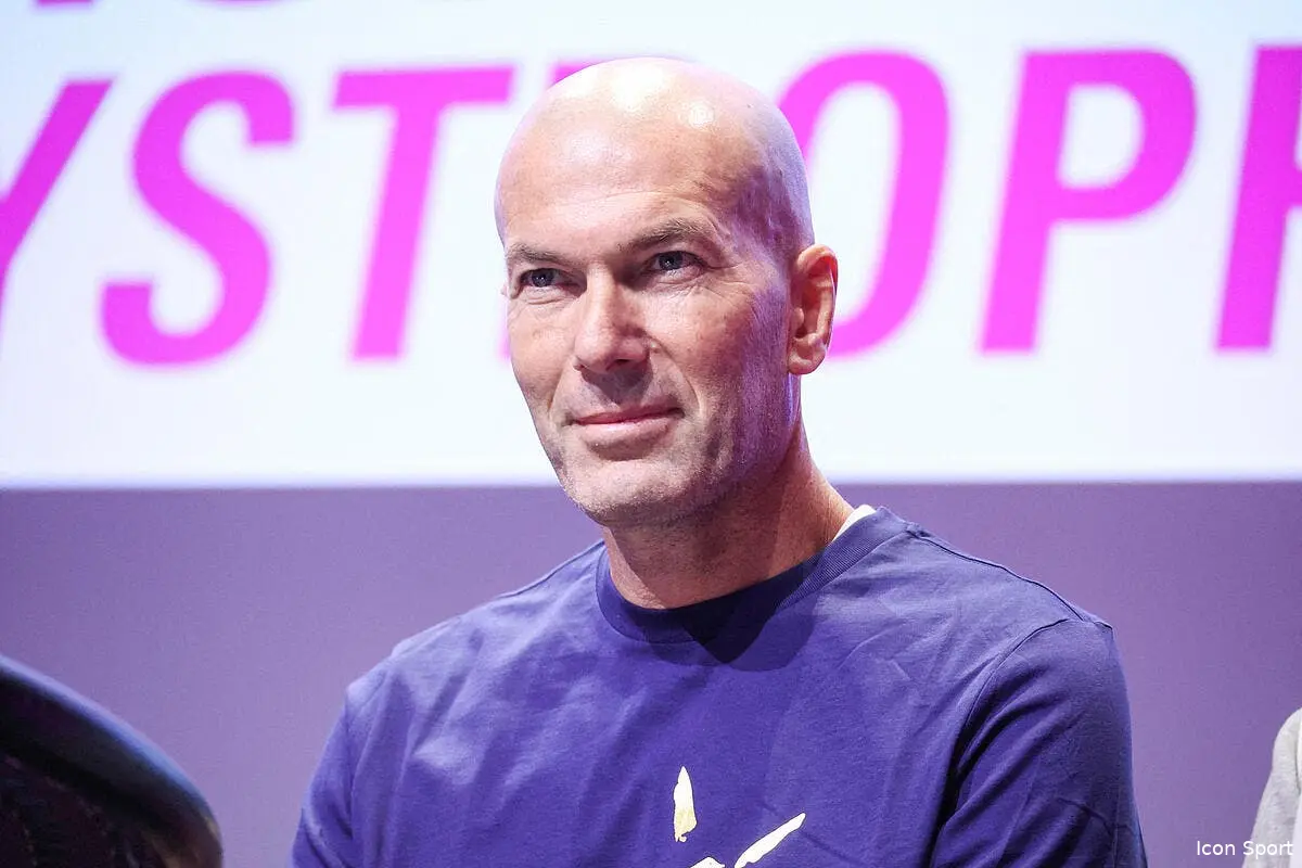 zidane au psg sa famille fait pression icon abaca 856140 008 370718
