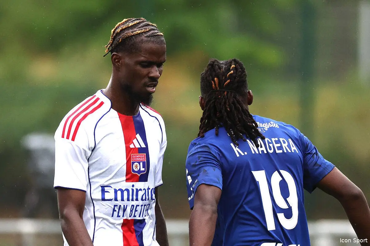 Akouokou change encore d'avis, l'OL est fou