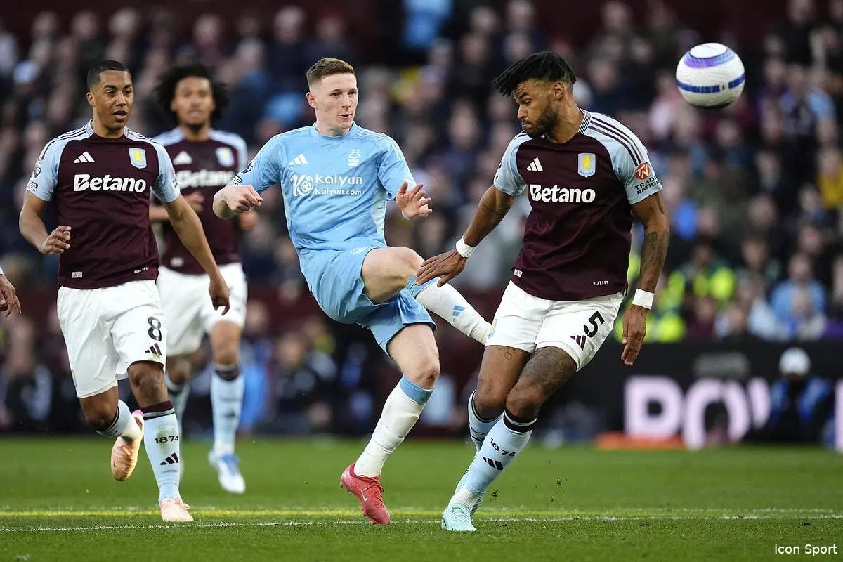 Ang : Aston Villa s'impose avant de venir à Paris