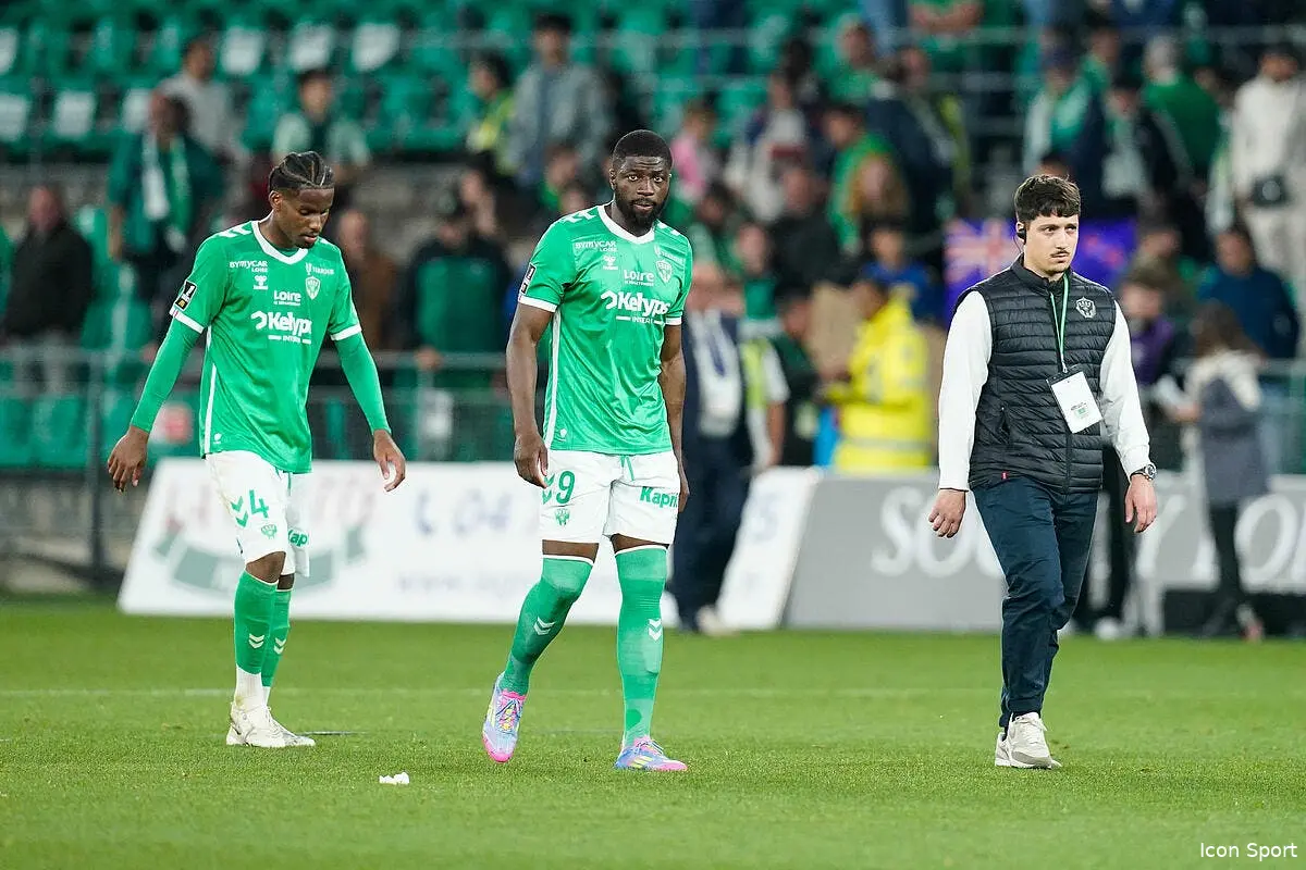 L’ASSE fonce en Ligue 2, Horneland abandonne