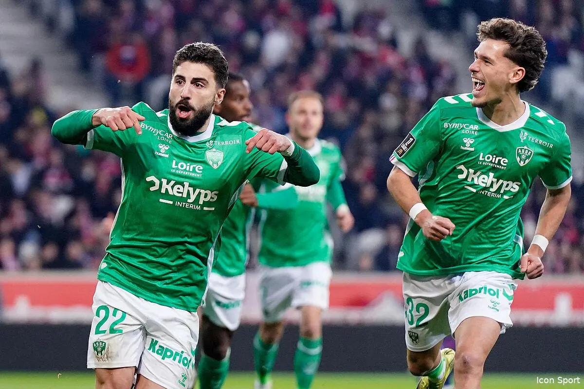 ASSE : Les deux stars restent, les Verts patientent