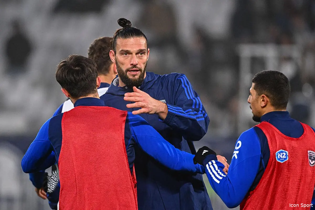 bordeaux andy carroll pense deja a son depart iconsport 249774 0084 390377