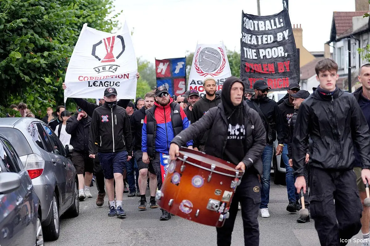 Crystal Palace réclame que l'OL soit viré de l'Europa League !