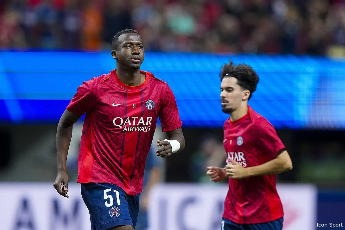 Deux rouges en 10 minutes, PSG-Bayern dégénère