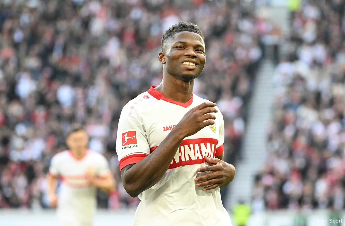 el bilal toure detourne de l om pour signer a paris iconsport 242778 0054 395496