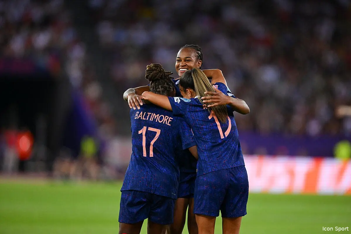 Euro : La France mène 2-0 et roule sur les Anglaises !