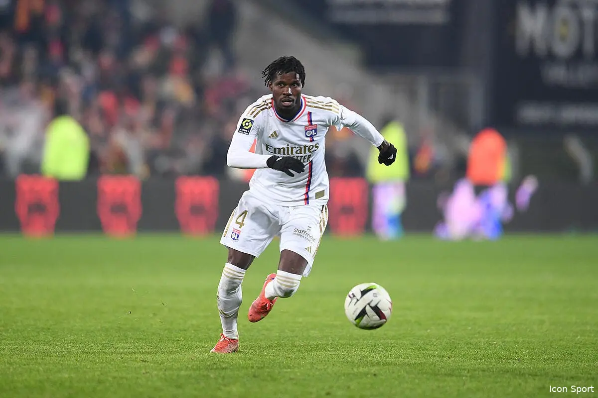 L'OL reçoit une offre horrible pour Akouokou