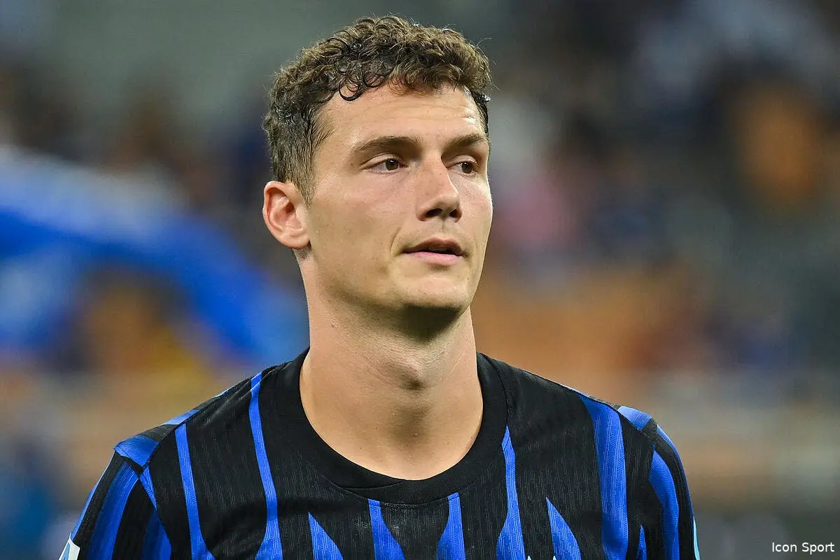 L'OM tente Pavard à la dernière minute !
