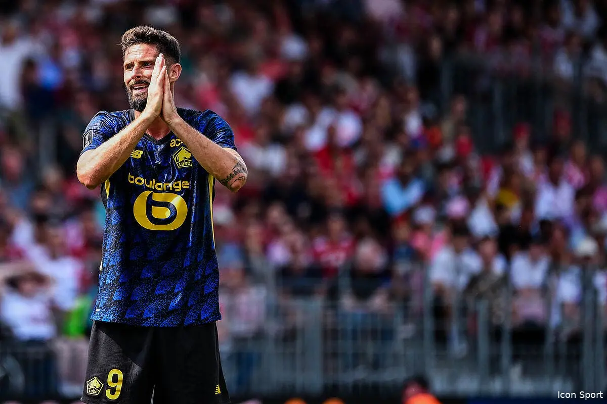 L1 : L'équipe type avec Giroud et deux Lyonnais