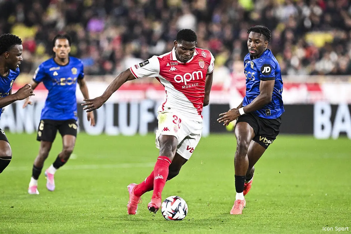 L1 : Roi de la Côte d'Azur, Monaco double l'OM