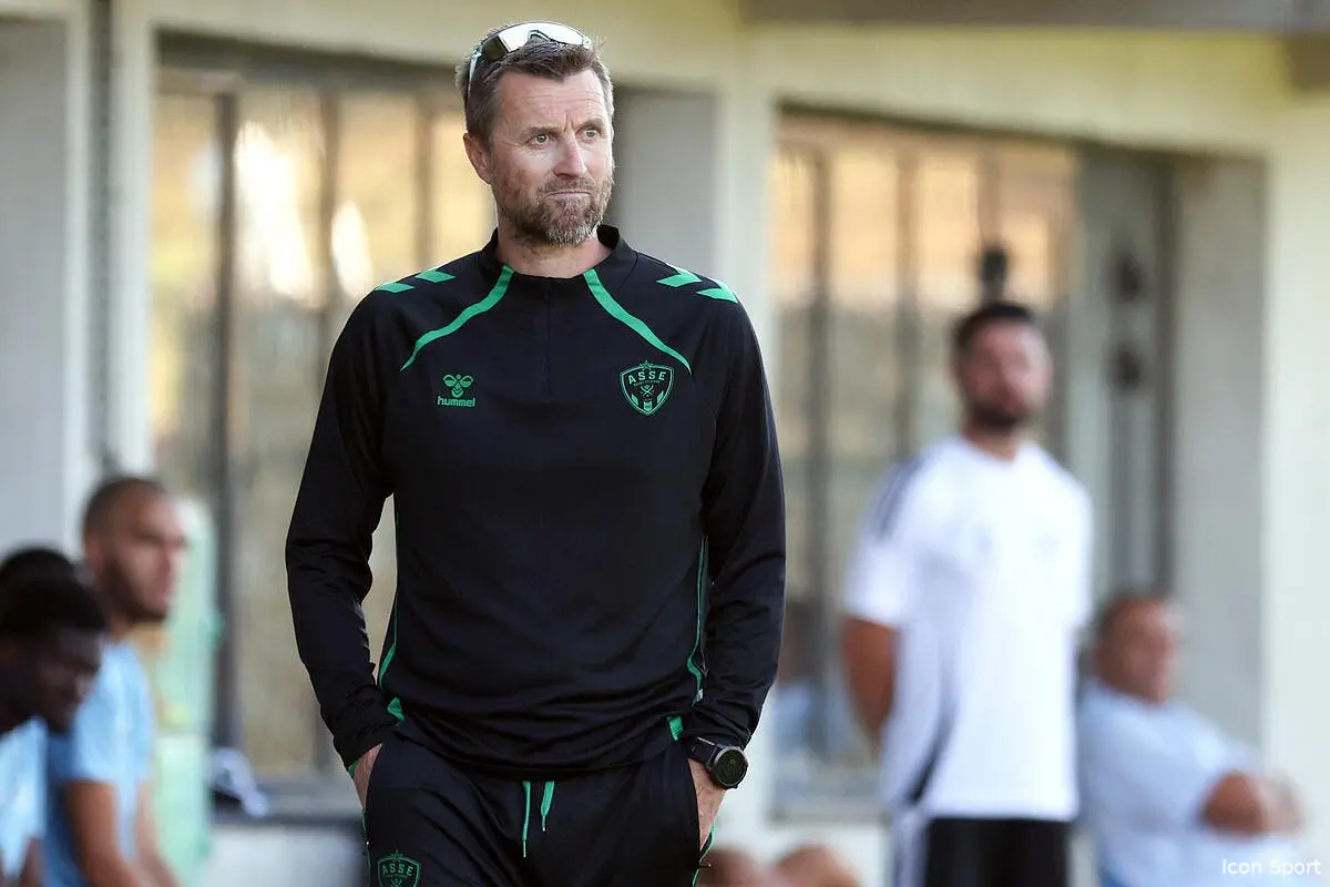 Le groupe de l'ASSE pour la 1ère journée de Ligue 2