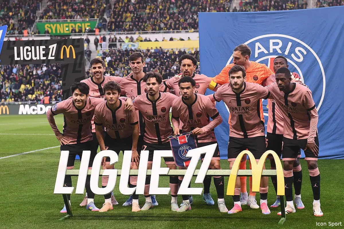 Le PSG au grand complet à Arsenal