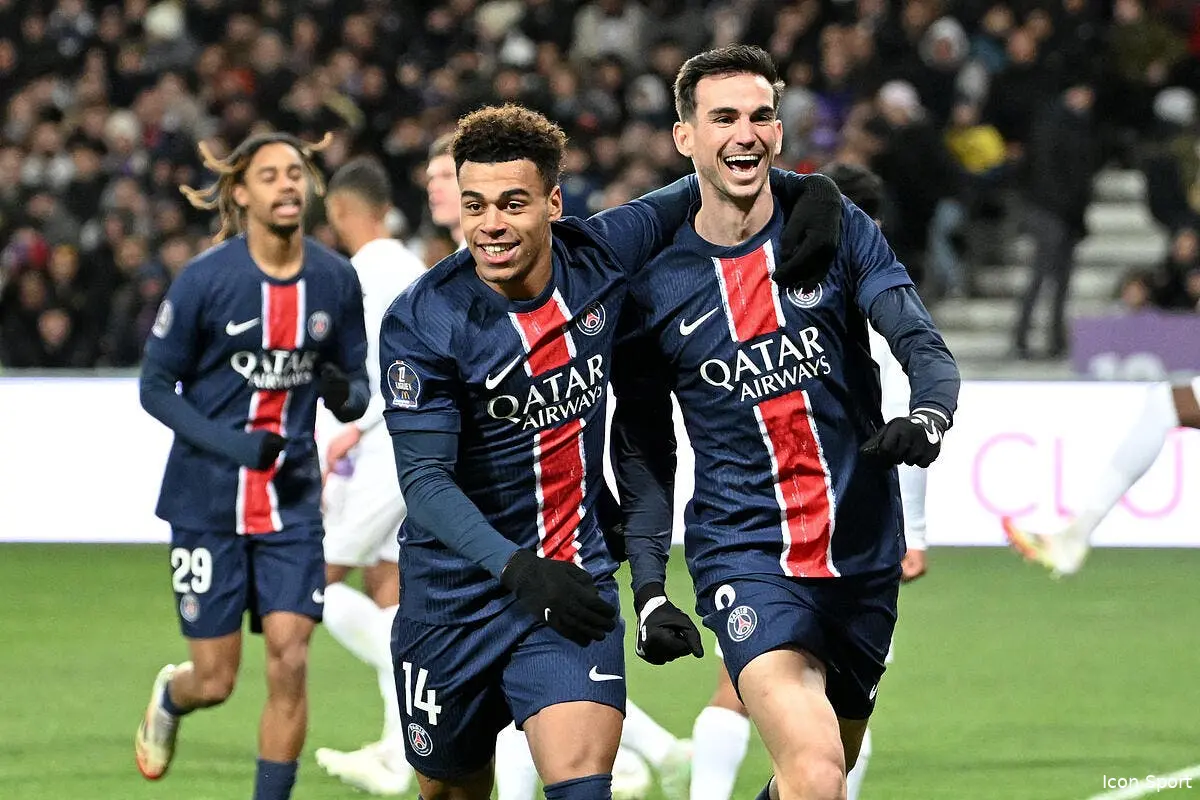 Le PSG champion de France pour la 13e fois de son histoire !