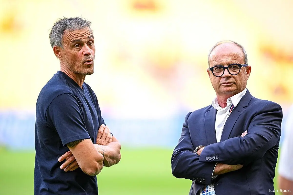PSG : Luis Campos n'en fait qu'à sa tête et cherche un milieu