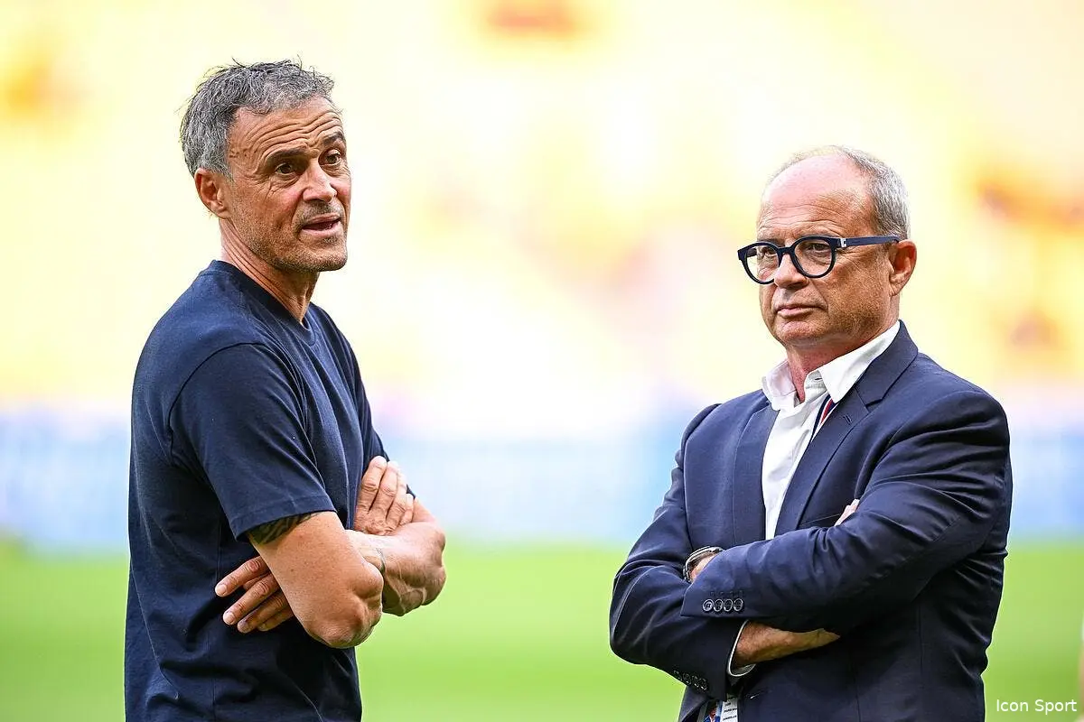 Le PSG en danger, Grégory Schneider s'alarme