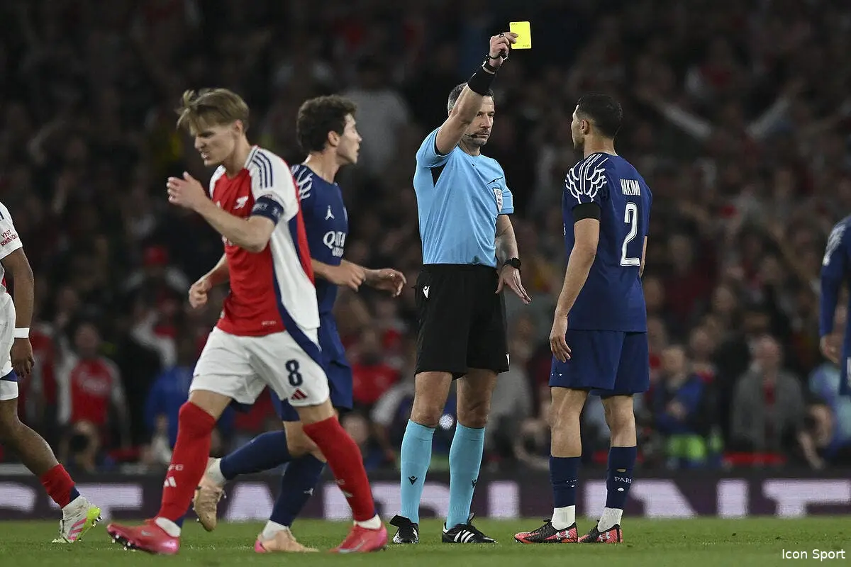 Le PSG qualifié, un scandale arbitral dénoncé !
