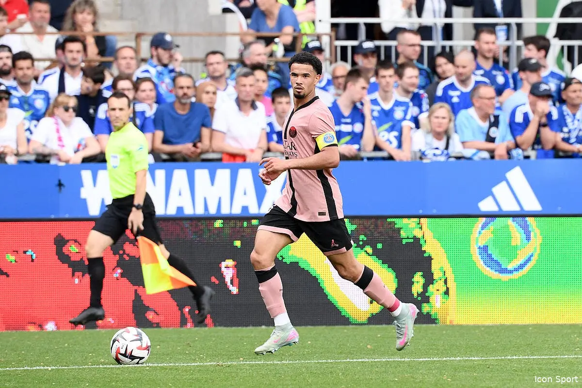 Le PSG s'affiche à Marseille, Eric di Meco est choqué