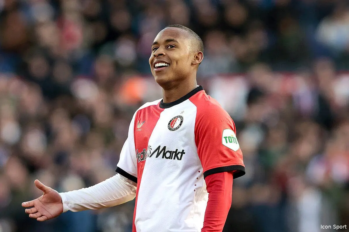 Leeds double l’OM, Paixao est furieux