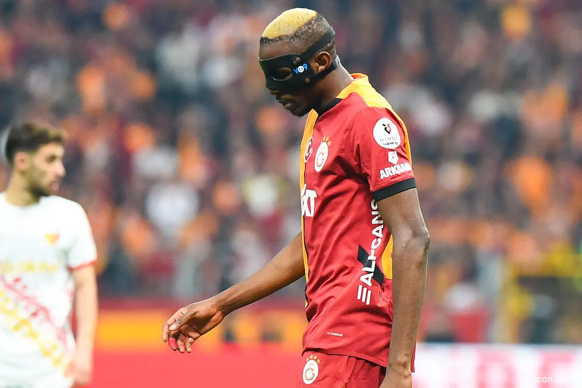 Man Utd : Victor Osimhen devient fou